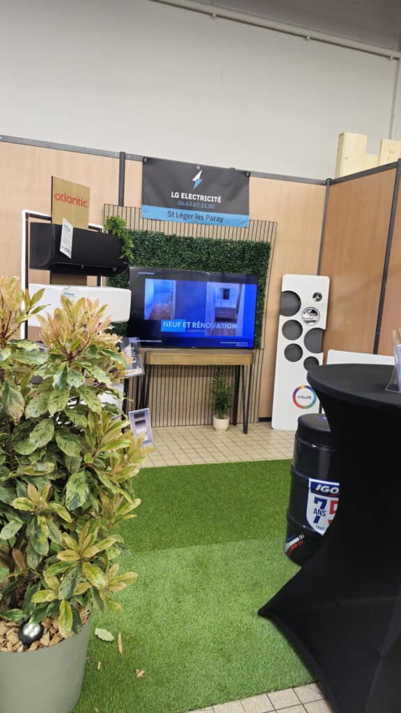 Salon de l'Habitat Paray-le-Monial 71 Aménagement Cuisnie Paysagiste Déco Rénovation Energie (39)